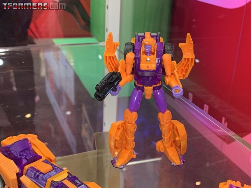 Sdcc 2019 Transformers Preview Night Hasbro Booth Images  (44 of 130)